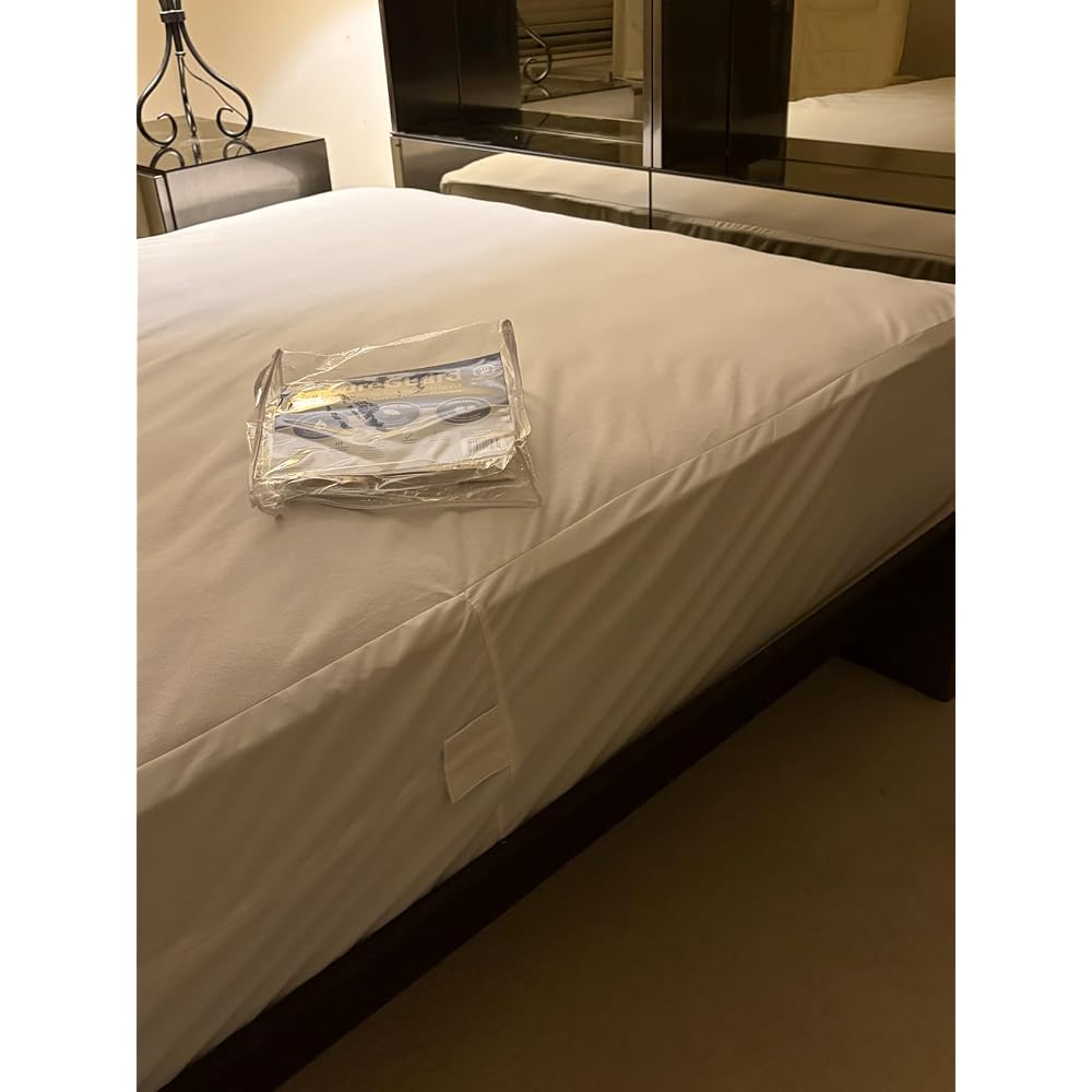 Queen (13-16 in. Deep) SureGuard Mattress Encasement - 100% Waterproof, Bed Bug Proof, Hypoallergenic - Premium Zippered Six-Sided Cover